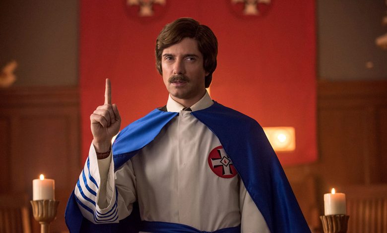 Topher Grace è David Duke