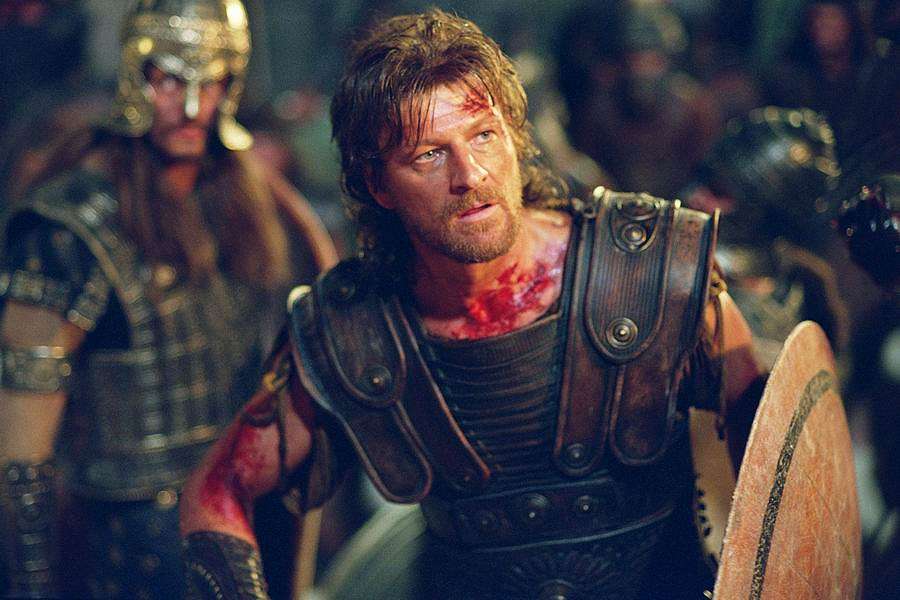 Sean Bean è Ulisse in Troy (2004) di Wolfgang Petersen