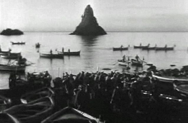 La terra trema (1948) di Luchino Visconti
